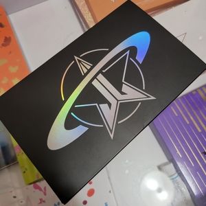 Jeffree Star x Manny MUA Packaging